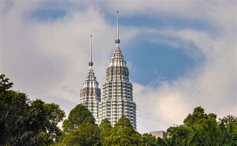 Pemandangan Menara Petronas Di Kuala Lumpur Puncak Menara Kembar Atau