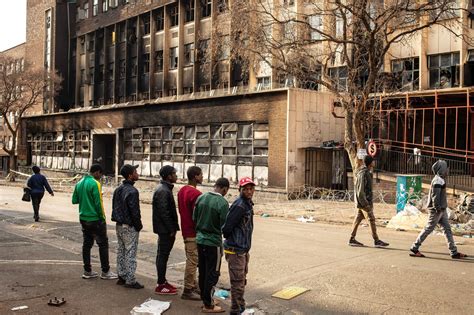 What To Know About The Deadly Johannesburg Fire The New York Times