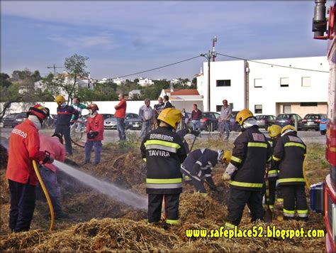 Existen varias tipologías para definir los tipos y clases de incendios. SAFEPLACE52: Bombeiros Tavira Combatem incêndio em camião