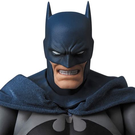 Mafex Hush Batman Official Photos And Details Serpentors Lair