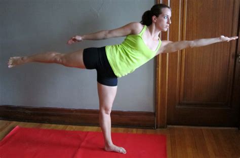 Check spelling or type a new query. Yoga for Hockey Players 10 poses you should do! - Lauren ...