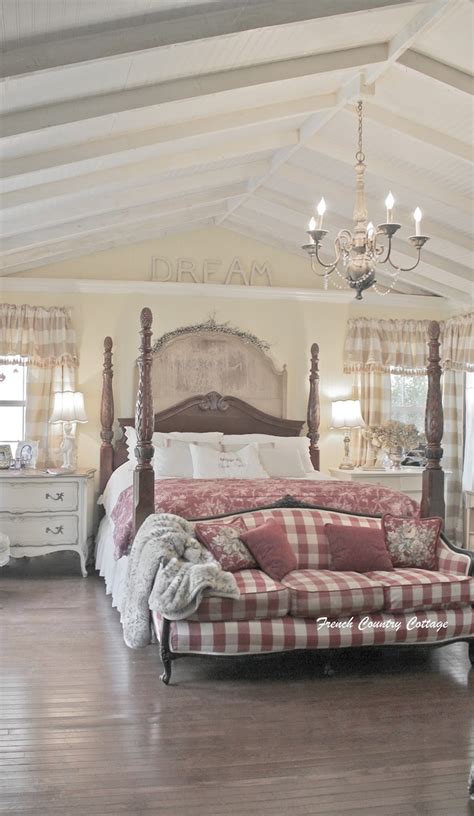 40 Various Ways To Do Country Bedroom Designs Decoration