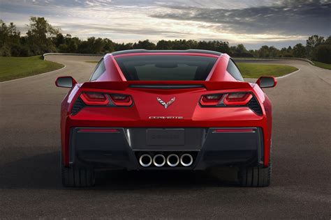 The 2014 Chevrolet C7 Corvette Stingray Is Debuted At 2013 Naias Car