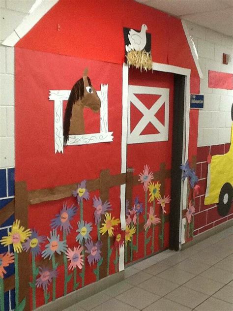 Farm Barn School Classroom Door Decoration Tema De Granja Para