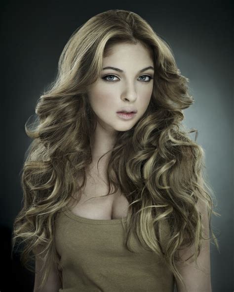 Natural beaded row extensions on instagram: Very long extensions hairstyle with a brushed top section ...