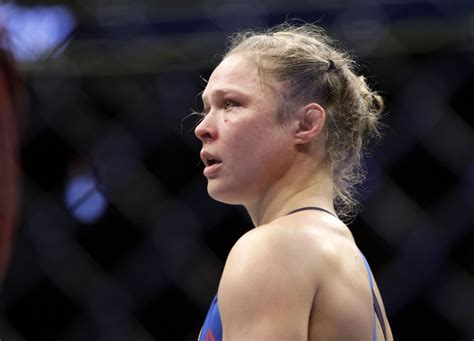 Ronda Rousey Stopped 48 Seconds Into Comeback At Ufc 207 The Star