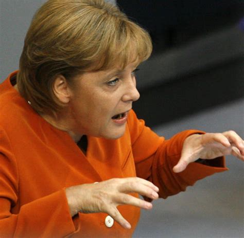 Haushaltsdebatte Merkel Lobt Agenda 2010 Und Sich Selbst Welt