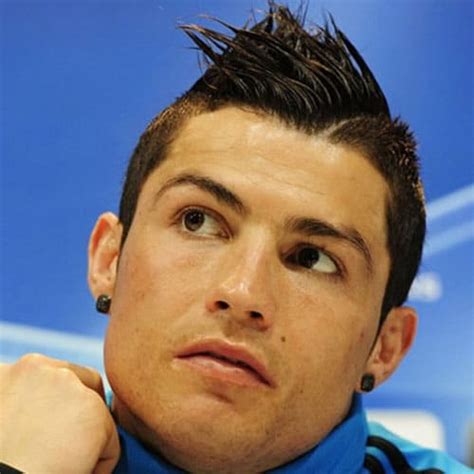 Cristiano Ronaldo Haircut | Men's Hairstyles + Haircuts 2020