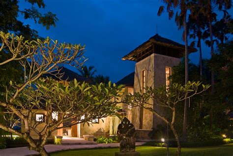 Villa Arika 4 Bedroom Beachfront Luxury Villa In Bali