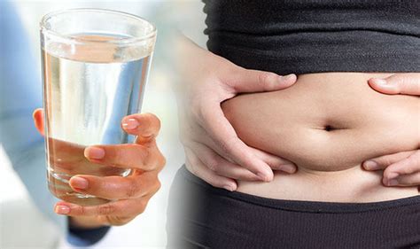 Stomach bloating: How much water should I drink to reduce ...
