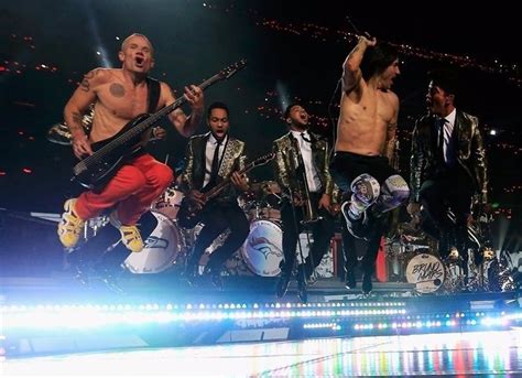Red Hot Chili Peppers Hicieron Playback En La Super Bowl