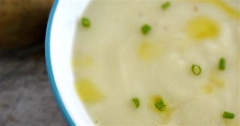 The Cooking Actress Roasted Garlic Potato Soup