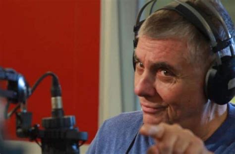 Φωτιά έχει ξεσπάσει στην περιοχή της κηφισιάς, και συγκεκριμένα στο ύψος της γέφυρας καλυφτάκη. Βόμβες από τον Γιώργο Τράγκα: Αποκάλυψε αυτό που όλοι ...