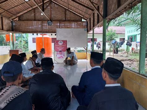 Sebagai Bentuk Peduli Dengan Pendidikan Islam Santri Dukung Ganjar Sumatra Utara Silaturrahmi