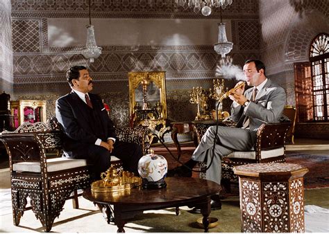 Cette parodie très intelligente du film d'espionnage est un pur chef d'oeuvre. Saïd Amadis et Jean Dujardin / OSS 117 : Le Caire, nid d ...