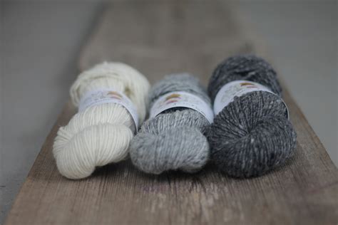 Maruma Yarns Chunky Wool 100 Wool Yarn 85g299oz 1ply Etsy