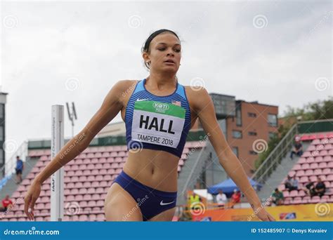 Anna Hall Eua Atleta Americano Do Atletismo No Evento Do Heptathlon No