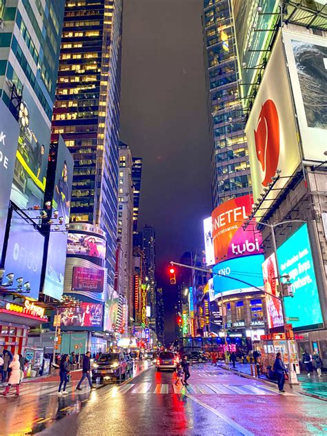 See the exact local time in new york right now. Shoppen in New York City, waar moet je zijn?
