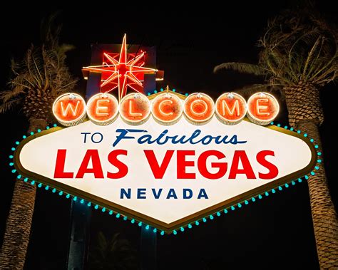 Welcome To Fabulous Las Vegas Sign At Night Etsy