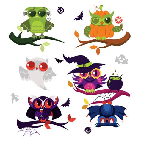 Owls And Bats Pictures Stock Photos Pictures And Royalty Free Images