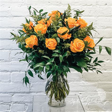 Toronto Flower Delivery Dozen Orange Roses Bouquet Sweetpeas