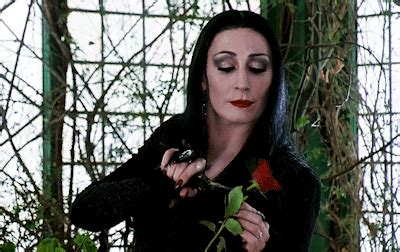 Anjelica Huston As Morticia Addams In The Addam Tumbex