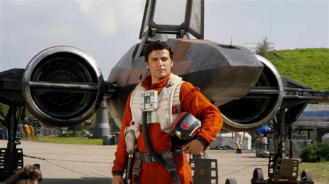 Oscar Isaac As Poe Dameron In Star Wars The Force Awakens 2015 Poe