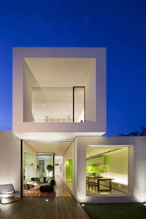 Small Minimalist Home With Creative Design Architecture Beast