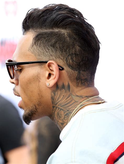 Https://tommynaija.com/hairstyle/chris Brown Hairstyle In Easy Video