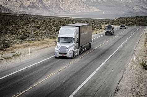 Freightliner Unveils First Licensed Autonomous Truck In The Us Gtspirit