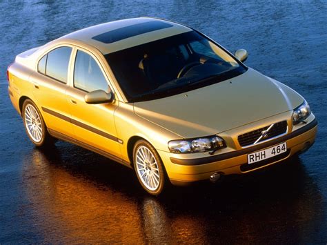The volvo s60 is a compact executive car manufactured and marketed by volvo since 2000 and began in its third generation in the 2019 model year. VOLVO S60 specs & photos - 2000, 2001, 2002, 2003, 2004 ...