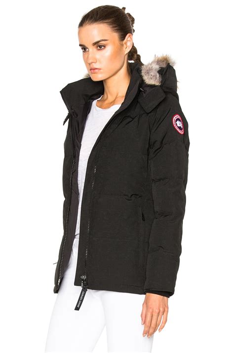 Canada Goose Chelsea Parka With Coyote Fur In Black Fwrd