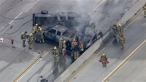 Breaking All Lanes Closed On 405 Freeway In North Hills After Fiery