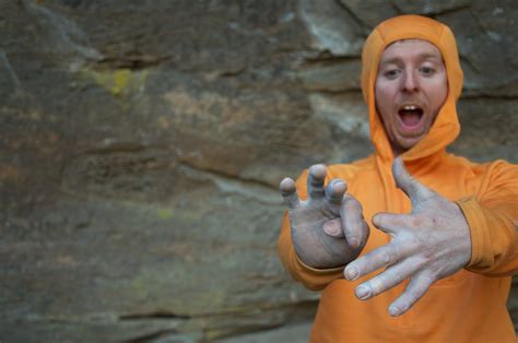 Tommy Caldwell Playing Tricks With His Missing Finger Trad