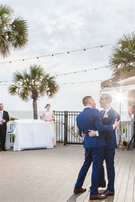 Perfect Pair Charleston Wedding Venues Resort Wedding Palm Wedding