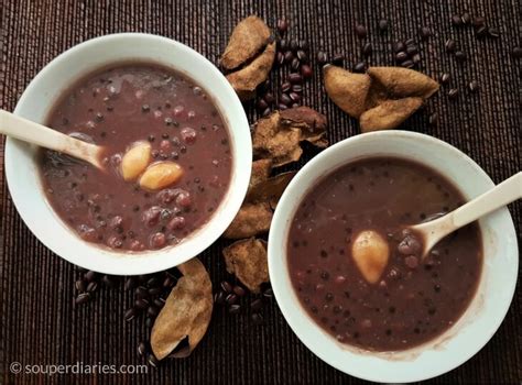 In chinese it is known as hong dou tang. Red Bean Soup Recipe 紅豆汤 - Souper Diaries
