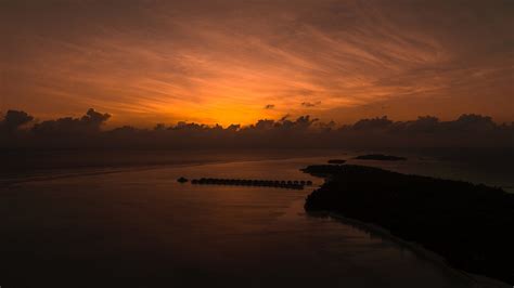 2560x1440 Sunset In Island Beach 1440p Resolution Wallpaper Hd Nature