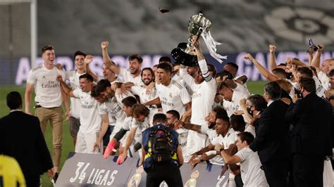 Foto Taklukkan Villarreal Real Madrid Pastikan Gelar Juara La Liga
