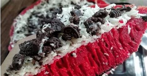 Sepanjang zaman, roti seringkali menjadi makanan yang popular di seluruh dunia dan juga merupakan makanan manusia yang paling lama dan penting semenjak wujudnya pertanian. Resep Martabak Manis Red Velvet, Mudah Dibuat dengan Teflon