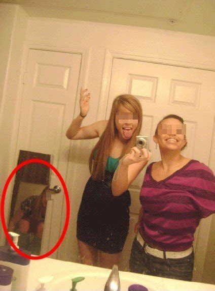 18 Girl Selfies Fail Avoid Mistakes When You Take Selfie