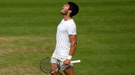 Wimbledon Final Sachin Tendulkar Rafael Nadal React On Twitter As Carlos Alcaraz Stuns