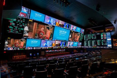At entercom our las vegas radio stations connect audiences with influential radio personalities, local events, and the best news, sports and entertainment in radio. Circa sports book is as mind-blowing as advertised - Las ...