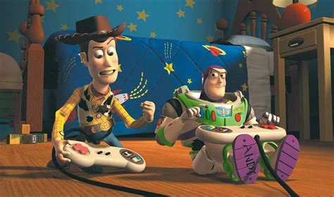 Toy Story 4 Disney Publica Nuevo Póster Con Woody Buzz Lightyear Y