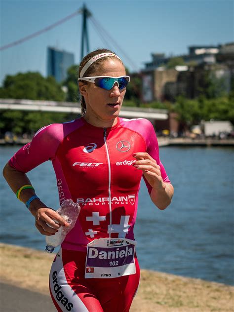 Daniela ryf (born 29 may 1987) is a swiss triathlete. Daniela Ryf repetirá fórmula que le llevó al éxito en 2018 ...