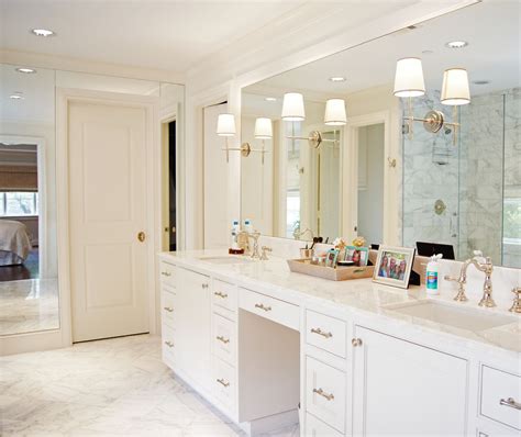 Limited time sale easy return. 25 Ways To Decorate With Bathroom Light Fixtures | Top ...