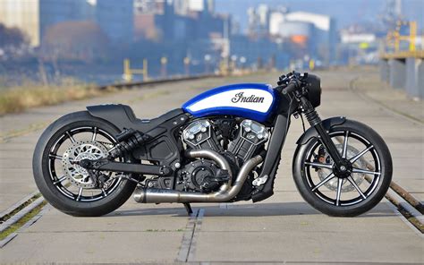Indian Scout Bobber Custom Exhaust Indian Scout Bobber Custombike By Tank Machine From Paris