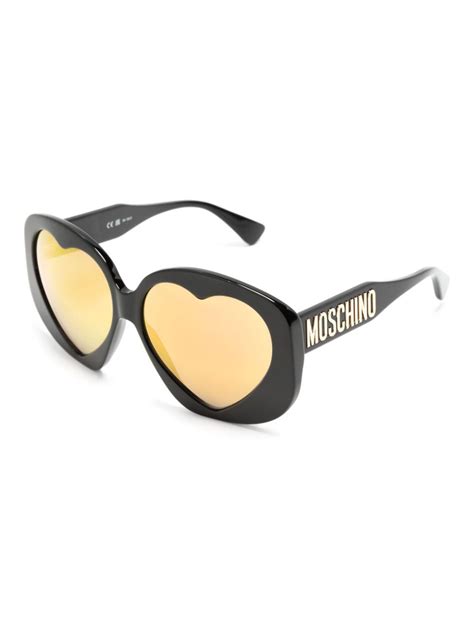 Moschino Eyewear Heart Shaped Oversize Frame Sunglasses Farfetch