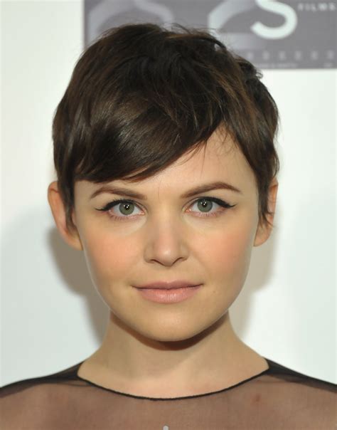 The Best And Worst Haircuts For A Round Face Shape Women