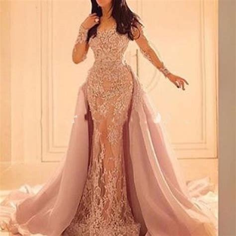 Saudi Arabic Dubai Evening Dress Long Sleeves Lace Appliques Long Mermaid Prom Dresses 2019