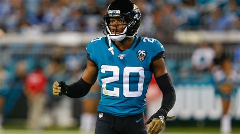 How to use the trade analyzer: Jaguars trade Jalen Ramsey to Rams for 2020, 2021 first ...